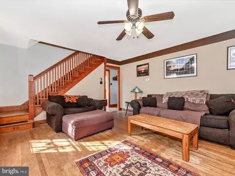 Living - 6103 Jefferson Pike, Frederick, MD 21703 photo 5 of 5