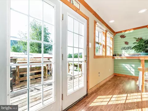 Entry Way - 6103 Jefferson Pike, Frederick, MD 21703 photo 2 of 5