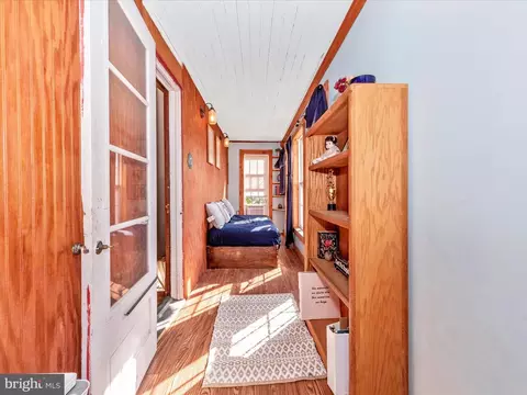 Entry Way - 6103 Jefferson Pike, Frederick, MD 21703 photo 5 of 5