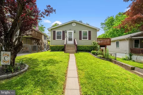 404 E F St, Brunswick, MD 21716