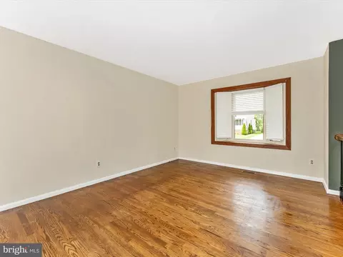 Living - 14 Norva Ave, Frederick, MD 21701 photo 1 of 6