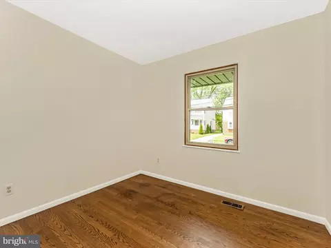 Bedroom - 14 Norva Ave, Frederick, MD 21701 photo 7 of 9