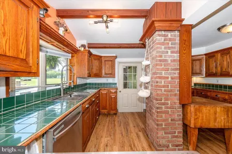 Kitchen - 4836 Shookstown Rd, Frederick, MD 21702 photo 5 of 6