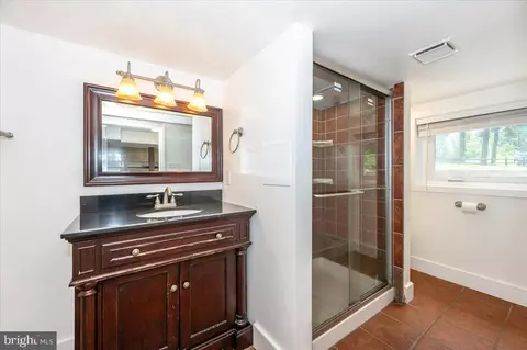 Bath - 4836 Shookstown Rd, Frederick, MD 21702 photo 2 of 2