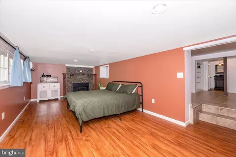 Bedroom - 4836 Shookstown Rd, Frederick, MD 21702 photo 3 of 5