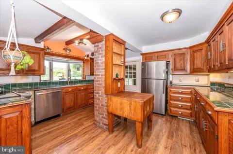 Kitchen - 4836 Shookstown Rd, Frederick, MD 21702 photo 3 of 6
