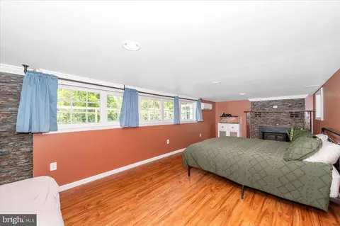 Bedroom - 4836 Shookstown Rd, Frederick, MD 21702 photo 5 of 5