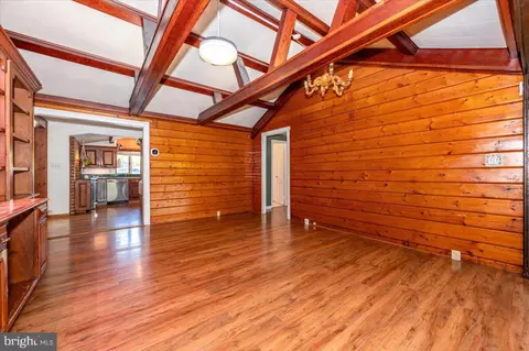 Living - 4836 Shookstown Rd, Frederick, MD 21702 photo 4 of 13