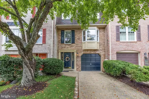 8010 Hollow Reed Ct, Frederick, MD 21701