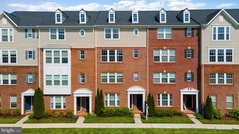 665 E Church St #B, Frederick, MD 21701