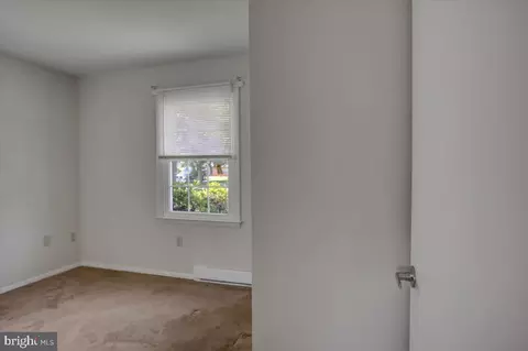 102 Andover Ct, Frederick, MD 21702 photo 17