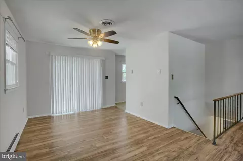 102 Andover Ct, Frederick, MD 21702 photo 8