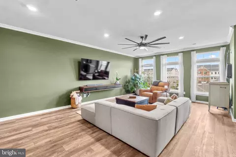 5934 Forum Sq, Frederick, MD 21703 photo 8