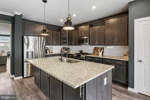 5934 Forum Sq, Frederick, MD 21703 photo 13