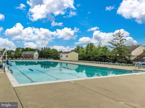 Exterior - 5317 Duke Ct, Frederick, MD 21703 photo 8 of 11
