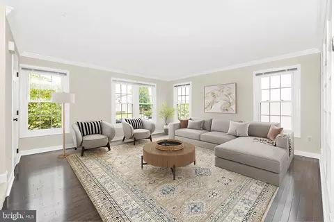 Living - 5317 Duke Ct, Frederick, MD 21703 photo 1 of 9