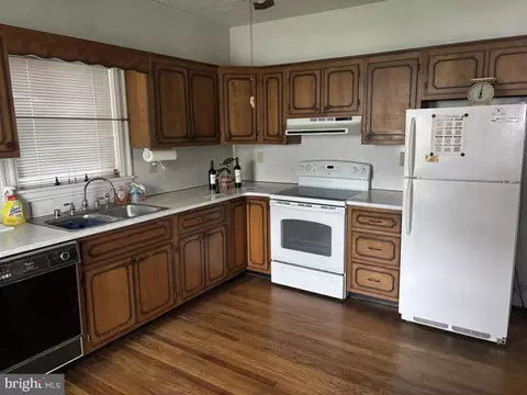 236 Dill Ave, Frederick, MD 21701 photo 7