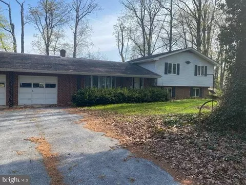 12003 Warner Rd, Ladiesburg, MD 21759