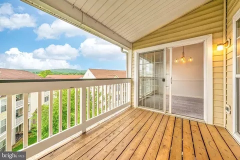 2501 Shelley Cir #3-3C, Frederick, MD 21702
