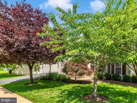 Exterior - 6470 Saddlebrook Ln, Frederick, MD 21701 photo 5 of 20