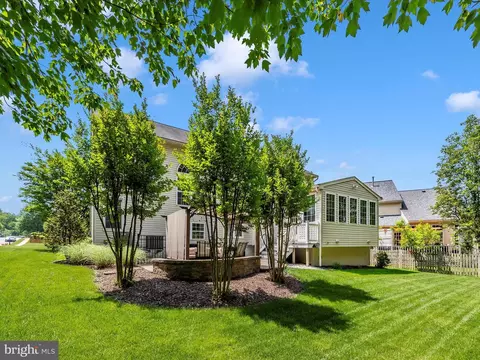 Exterior - 6470 Saddlebrook Ln, Frederick, MD 21701 photo 8 of 20