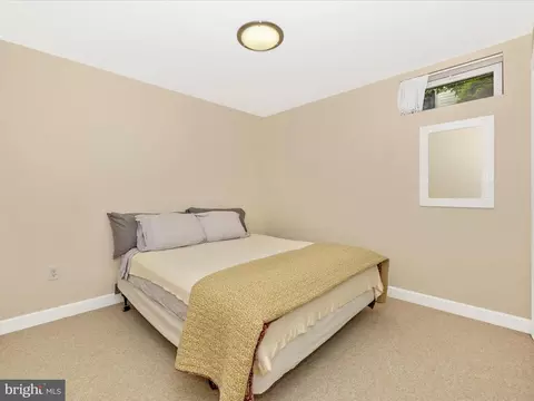 Bedroom - 6470 Saddlebrook Ln, Frederick, MD 21701 photo 8 of 8