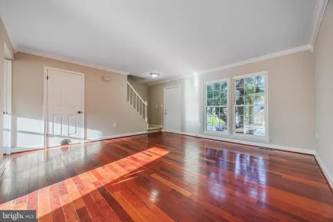 Living - 407 Megan Ct, Frederick, MD 21701 photo 3 of 4