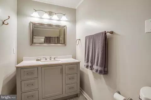Bath - 5813 Meadow Dr, Frederick, MD 21702 photo 2 of 3