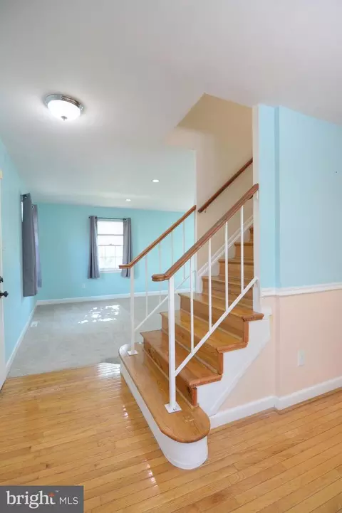 Entry Way - 29 Consett Pl #5-I, Frederick, MD 21703 photo 3 of 8