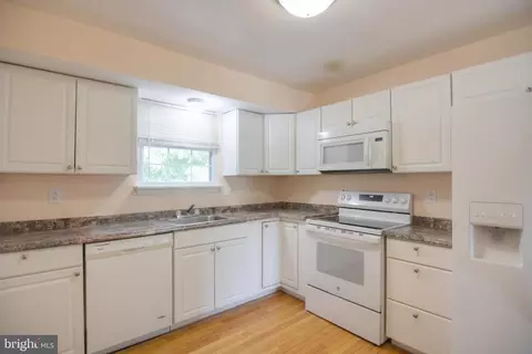 Kitchen - 29 Consett Pl #5-I, Frederick, MD 21703 photo 1 of 1