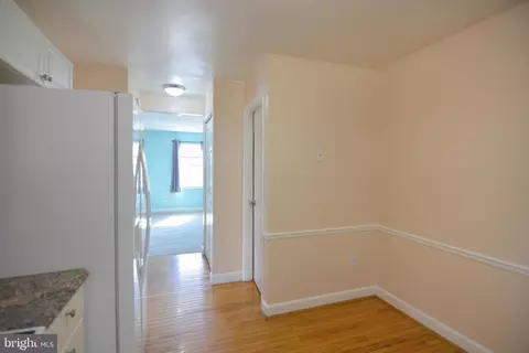 Entry Way - 29 Consett Pl #5-I, Frederick, MD 21703 photo 7 of 8