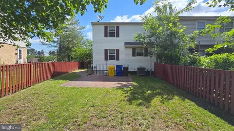 Exterior - 29 Consett Pl #5-I, Frederick, MD 21703 photo 7 of 9