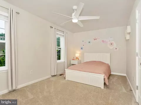 Bedroom - 5809 Zoe Ln, Frederick, MD 21704 photo 4 of 10