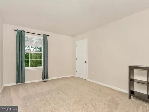 Bedroom - 5809 Zoe Ln, Frederick, MD 21704 photo 10 of 10