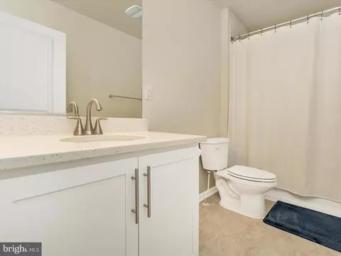 Bath - 5809 Zoe Ln, Frederick, MD 21704 photo 1 of 1