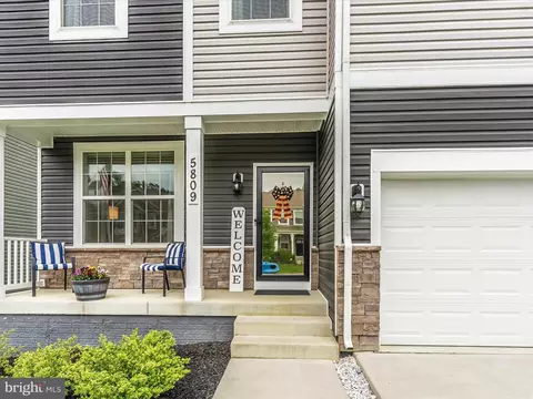 Exterior - 5809 Zoe Ln, Frederick, MD 21704 photo 12 of 14