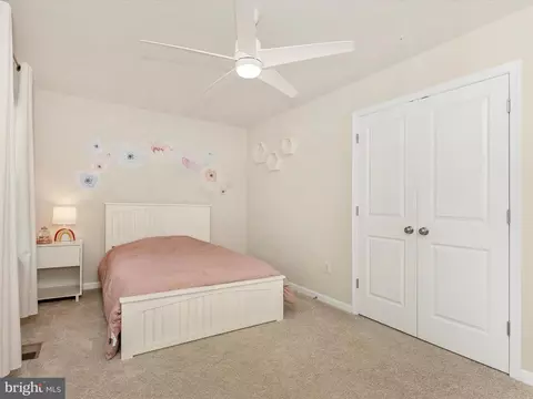 Bedroom - 5809 Zoe Ln, Frederick, MD 21704 photo 5 of 10