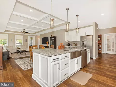 3218 Thornapple Dr, Frederick, MD 21704 photo 10