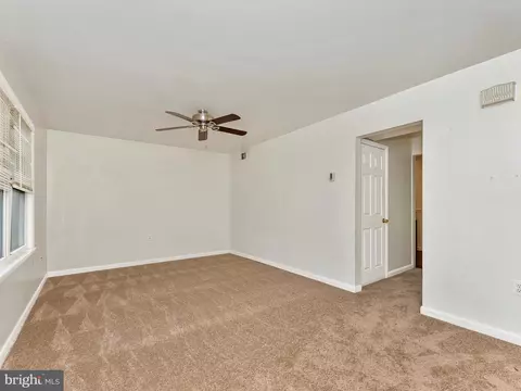 7324 E Springbrook Ct, Middletown, MD 21769 photo 6