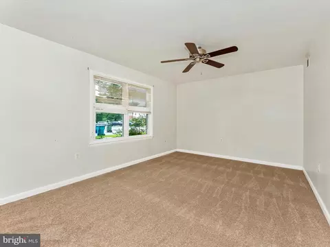 7324 E Springbrook Ct, Middletown, MD 21769 photo 5