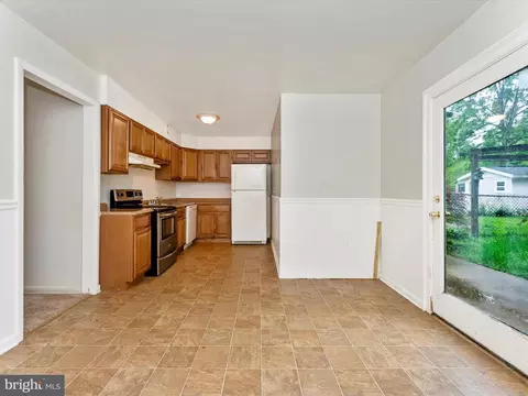 7324 E Springbrook Ct, Middletown, MD 21769 photo 10