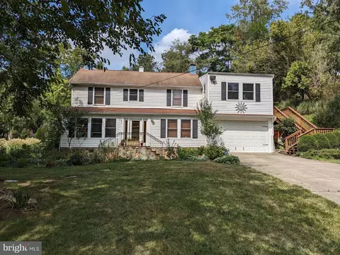 2834 E Boss Arnold Rd, Jefferson, MD 21755