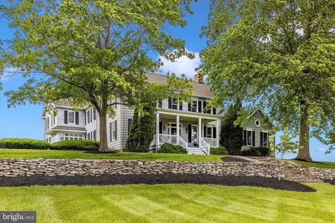 8423 Yellow Springs Rd, Frederick, MD 21702