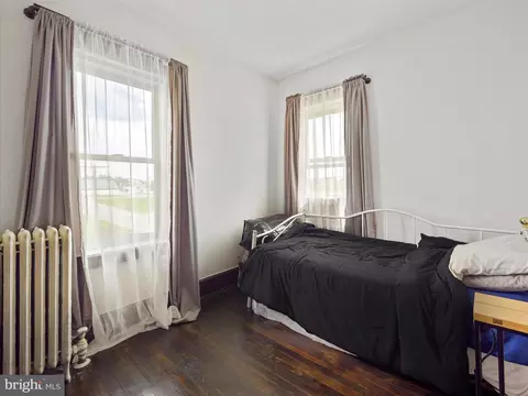 Bedroom - 431 E Patrick St, Frederick, MD 21701 photo 1 of 10