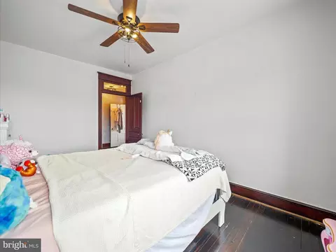 Bedroom - 431 E Patrick St, Frederick, MD 21701 photo 4 of 10
