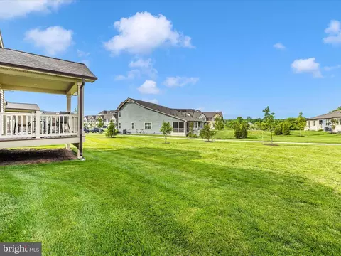 Exterior - 2598 Lamplighter Dr, Frederick, MD 21702 photo 6 of 12