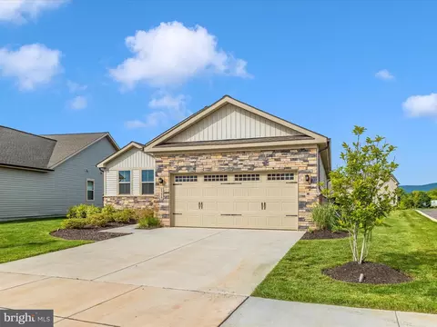 Exterior - 2598 Lamplighter Dr, Frederick, MD 21702 photo 2 of 12