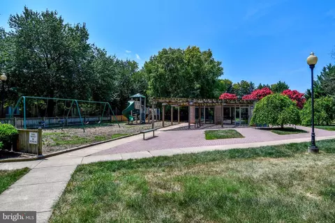 Exterior - 501 Prospect Blvd #3C, Frederick, MD 21701 photo 2 of 3