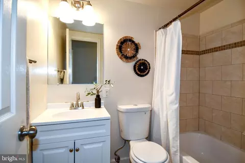 Bath - 501 Prospect Blvd #3C, Frederick, MD 21701 photo 1 of 2