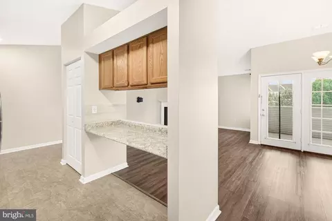 Entry Way - 2125 Wainwright Ct #2C, Frederick, MD 21702 photo 4 of 6